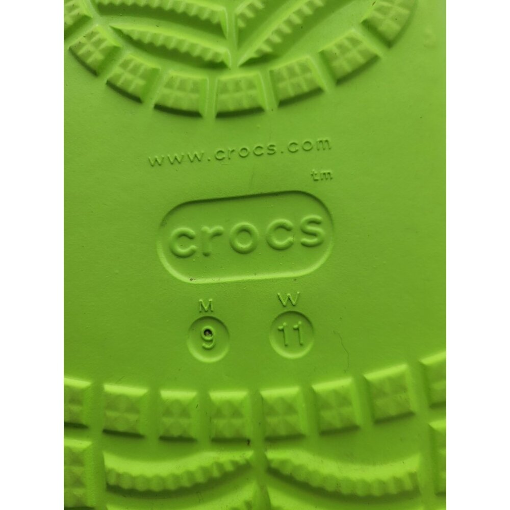 CROCS Classic Platform Clog in Neon Green - Picture 10 of 11